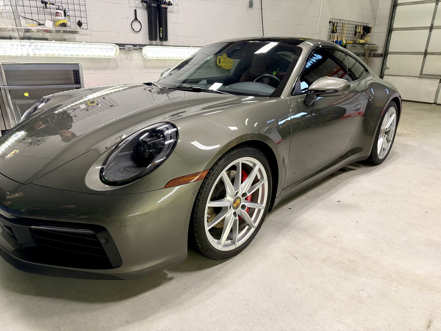 Porsche ceramic coating result at Lavigne Autospa in Niagara Falls